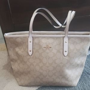 Coach Ivory Tote Bag